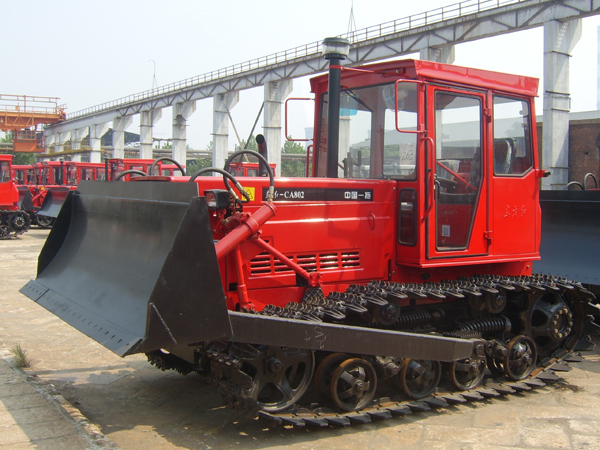 东方红802推土机