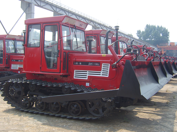 东方红1002J履带拖拉机